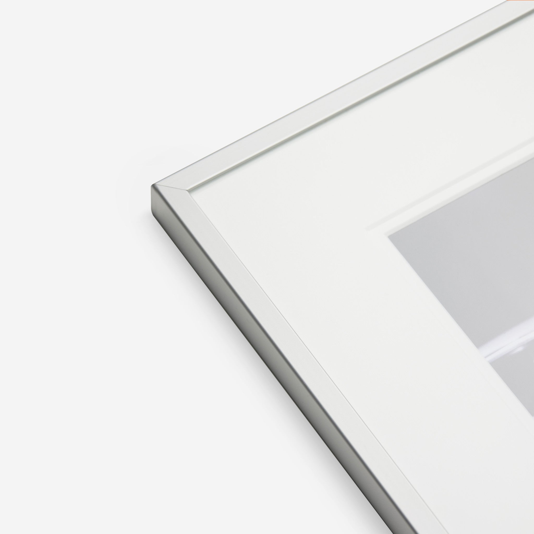 Aluminium interchangeable frame matt silver