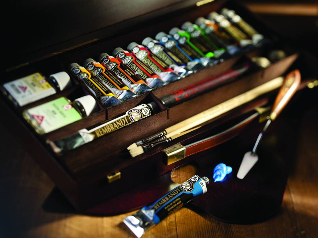 Rembrandt Olieverf houten kist set Professional | 12 x 40 ml + 1 x 60 ml + accessoires